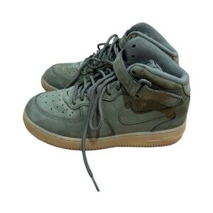 Nike Air Force 1 High Olive Green Suede Gum Sole Sneakers Size 3Y